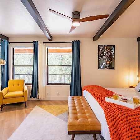Secluded Mtn Top Family Haven W/Views Spa & Arcade Three Rivers Ngoại thất bức ảnh