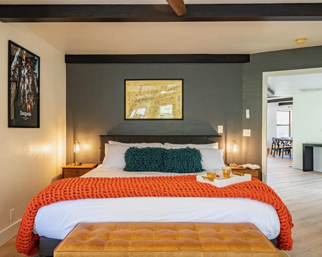 Secluded Mtn Top Family Haven W/Views Spa & Arcade Three Rivers Ngoại thất bức ảnh