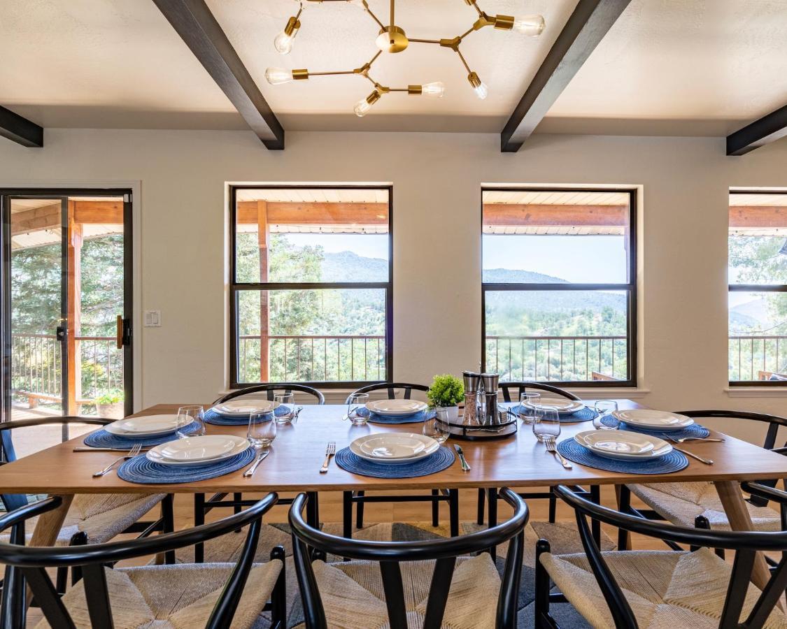 Secluded Mtn Top Family Haven W/Views Spa & Arcade Three Rivers Ngoại thất bức ảnh